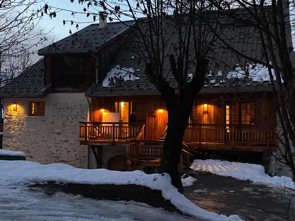 Superbe Ferme Renovee En Chalet De Luxe En Pleine Nature Barcelonnette Ngoại thất bức ảnh